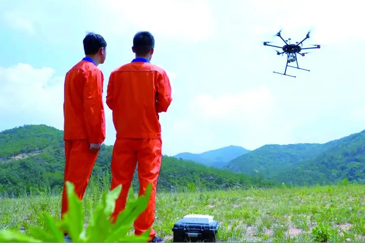 来凤无人机倾斜摄影巡检拍摄